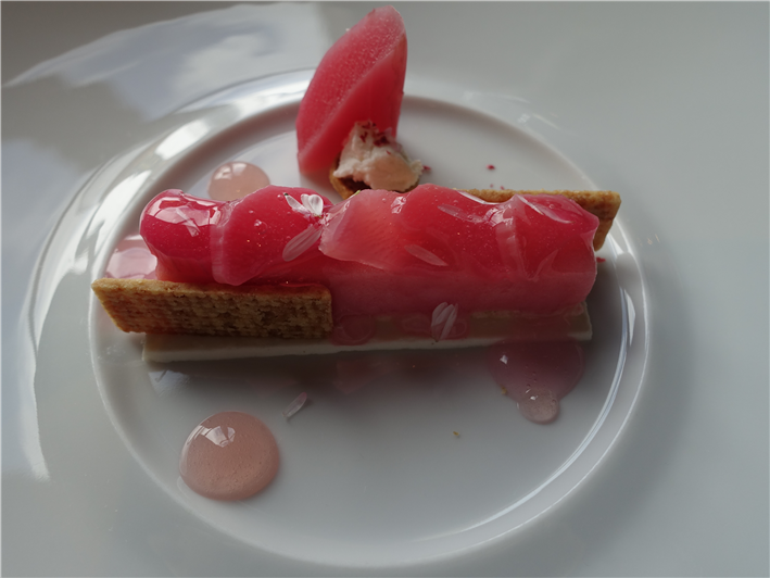rhubarb dessert